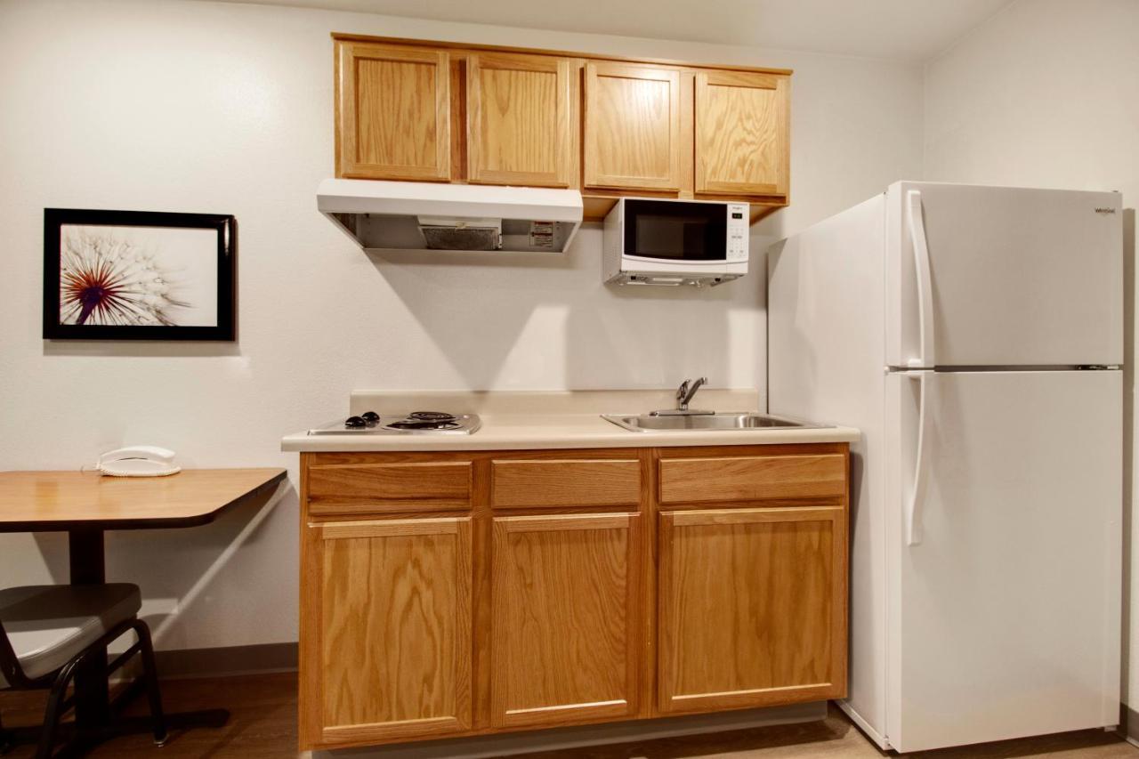 Woodspring Suites Houston Westchase Exterior photo