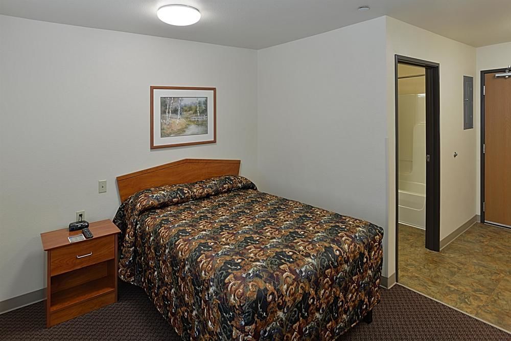 Woodspring Suites Houston Westchase Exterior photo